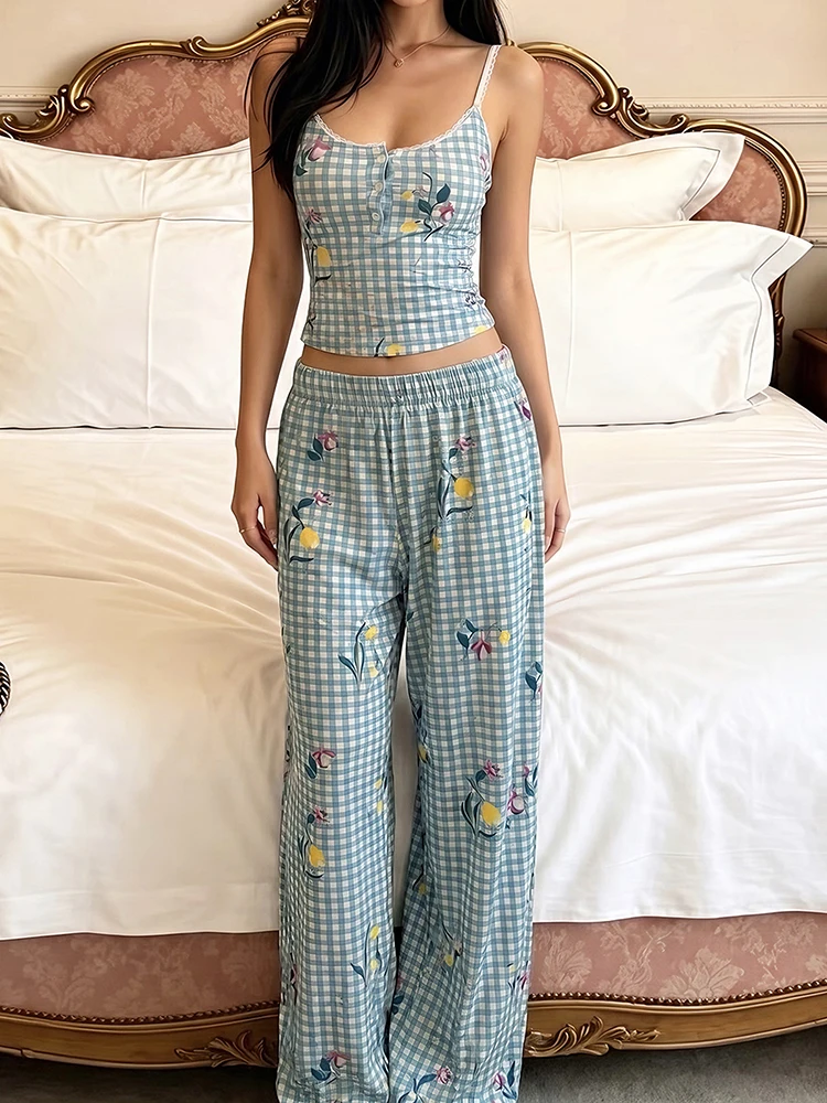 Kliou Plaid Floral Print 2 Piece Set Women Lace Patchwork Low-Neck Backless Crop Tops+Wide-Leg Pants Casual Comfortable Outfits
Kliou Plaid Floral Print 2 Piece Set Women Lace Patchwork Low-Neck Backless Crop Tops+Wide-Leg Pants Casual Comfortable Outfits