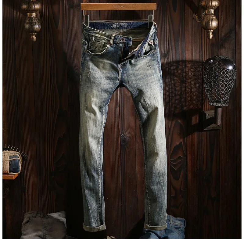 Retro vintage men's slim fit small straight leg jeans, heavyweight street style trend, small foot elastic denim pants
Retro vintage men's slim fit small straight leg jeans, heavyweight street style trend, small foot elastic denim pants
