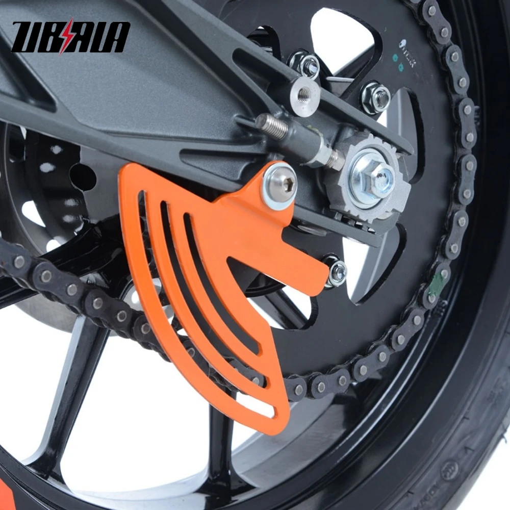 FOR Husqvarna 701 Svartpilen 2019 Vitpilen 701 Motorcycle Parts Chain Cover Protection Toe Chain Guards RC 125/200/390 2014-2018
FOR Husqvarna 701 Svartpilen 2019 Vitpilen 701 Motorcycle Parts Chain Cover Protection Toe Chain Guards RC 125/200/390 2014-2018