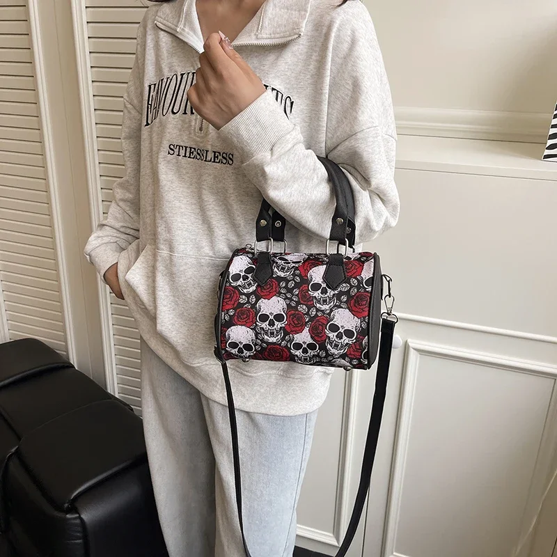 High-End Vintage Diaper Bag For Women Designer Crossbody Handbag Luxury Minimalist Elegant Large Capacity Leather Tote Bag
High-End Vintage Diaper Bag For Women Designer Crossbody Handbag Luxury Minimalist Elegant Large Capacity Leather Tote Bag
