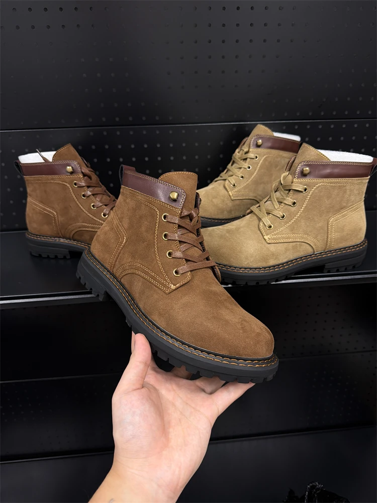 High-End Retro British Style Men's Pure Color Fleece Lined Mid-Calf Work Boots Thick Bottom Anti-Slip Boots Trendy
High-End Retro British Style Men's Pure Color Fleece Lined Mid-Calf Work Boots Thick Bottom Anti-Slip Boots Trendy