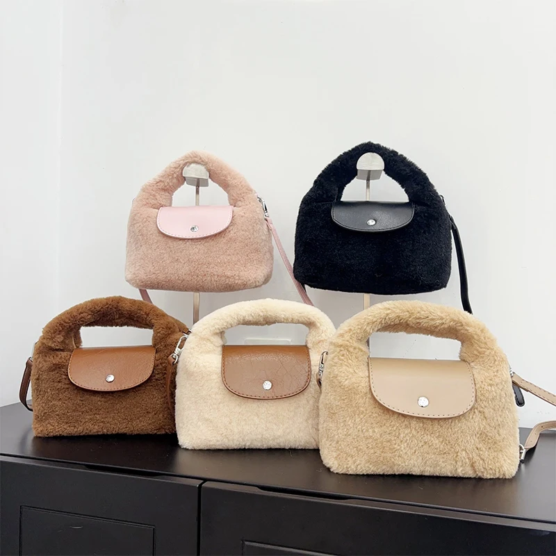 Зимняя женская сумка-коробка, простые модные мини-квадратные сумки через плечо, роскошные дизайнерские кошельки с клапаном и застежкой, большие сумки на плечо
Зимняя женская сумка-коробка, простые модные мини-квадратные сумки через плечо, роскошные дизайнерские кошельки с клапаном и застежкой, большие сумки на плечо