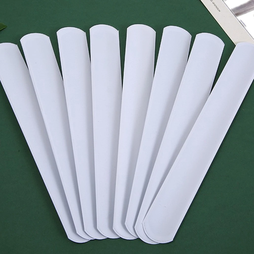 30 Pcs White Slap Bracelets DIY Kids Toys Compact Lightweight Comfortable Halloween Party Favors Gifts
30 Pcs White Slap Bracelets DIY Kids Toys Compact Lightweight Comfortable Halloween Party Favors Gifts