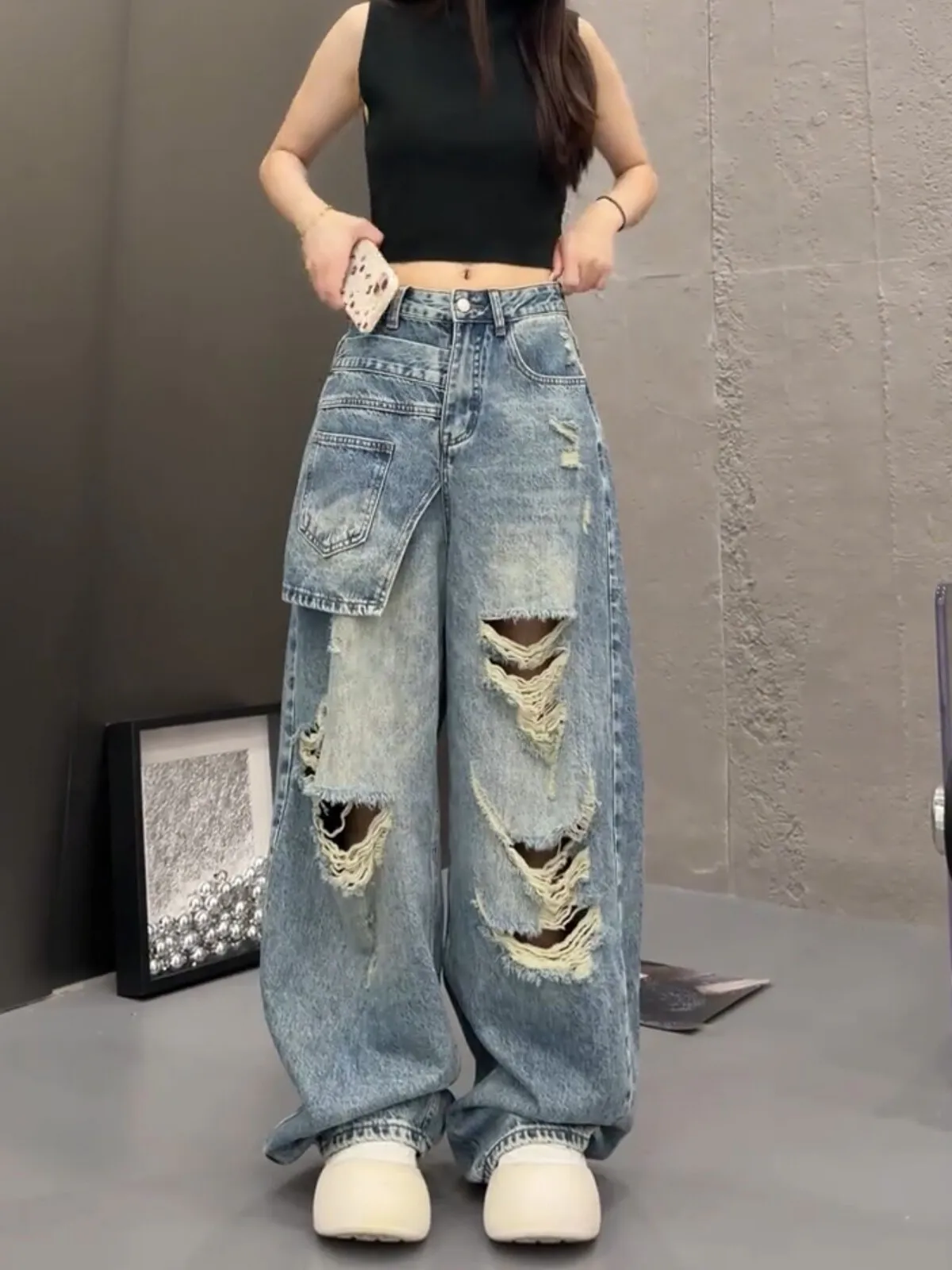 Authentic 2026 Summer New Saddle Hole Ripped Design Wide Leg Jeans Casual High Waist Straight Leg Pants Non-Stretchy
Authentic 2026 Summer New Saddle Hole Ripped Design Wide Leg Jeans Casual High Waist Straight Leg Pants Non-Stretchy
