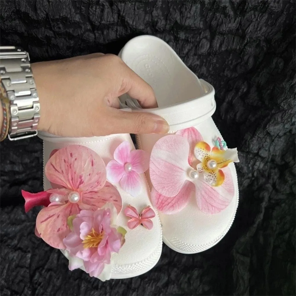 Ins Blue Orchid Series Shoe Flower DIY Detachable Butterfly Orchid Shoes Charms Orchid Shoe Buckle
Ins Blue Orchid Series Shoe Flower DIY Detachable Butterfly Orchid Shoes Charms Orchid Shoe Buckle