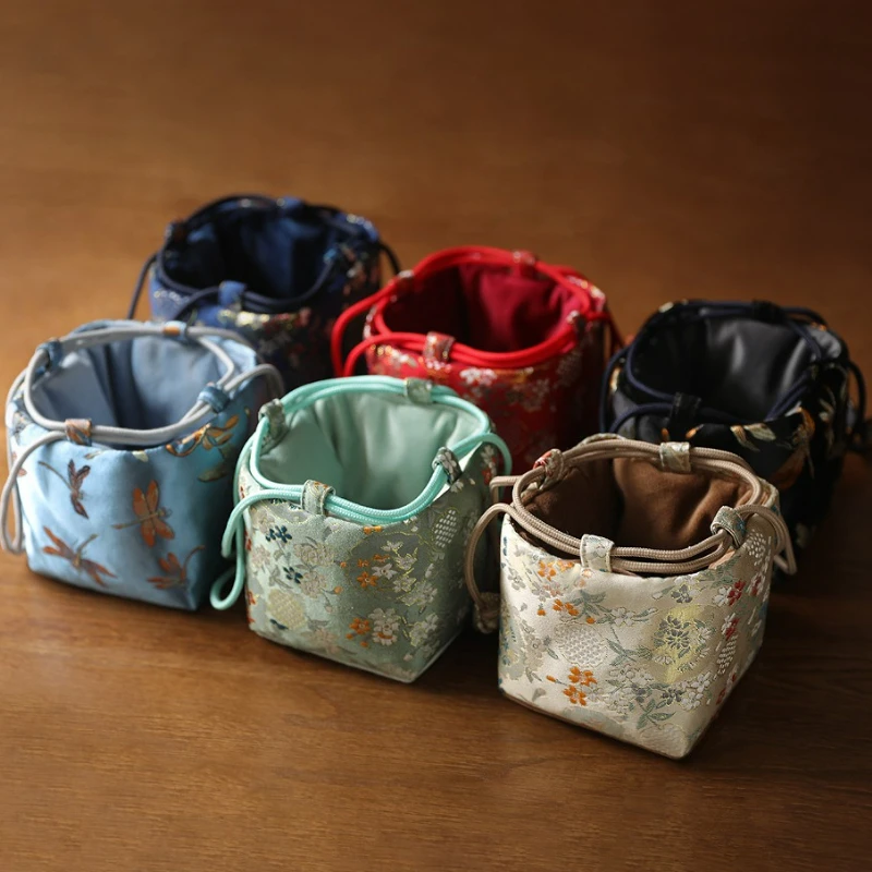 Travel Bag Storage Pouch Tea Set Teapot Cup Bag Japanese Style Multifunctional Portable Drawstring Tea Ceremony Accessories New
Travel Bag Storage Pouch Tea Set Teapot Cup Bag Japanese Style Multifunctional Portable Drawstring Tea Ceremony Accessories New