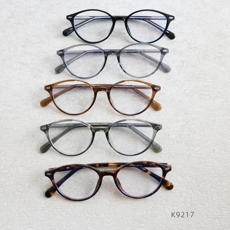 Retro TR90 eyeglass frame 9217 cat shaped eyeglass frame for men and women, can be paired with prescription glasses
Retro TR90 eyeglass frame 9217 cat shaped eyeglass frame for men and women, can be paired with prescription glasses