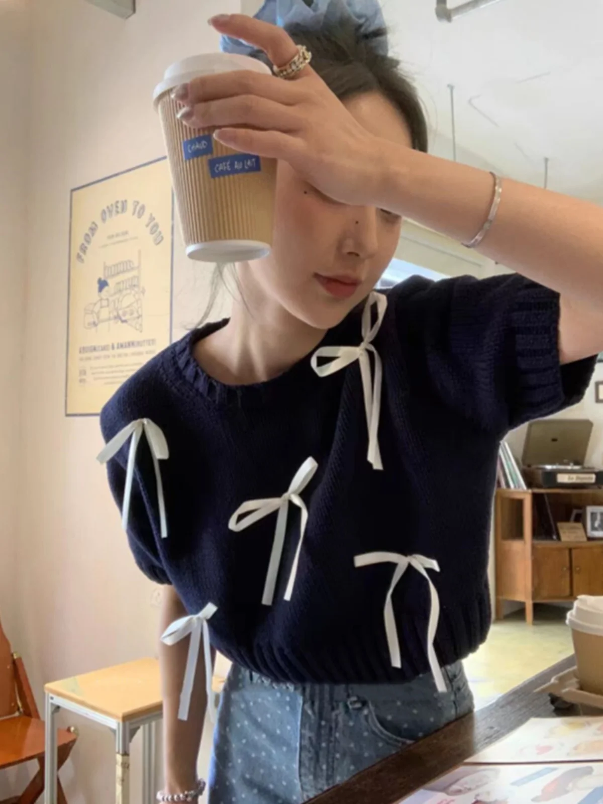 Sweet Knot ort Knitted Sweater Women Summer Thin Loose Overhead Age-Defng ort Sve Top Commute Sle
Sweet Knot ort Knitted Sweater Women Summer Thin Loose Overhead Age-Defng ort Sve Top Commute Sle