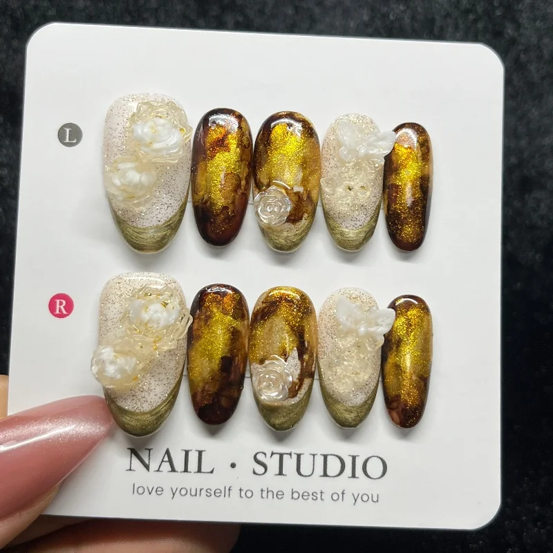 10 шт. блестящие золотые омбре френч-пресс на ногтях 3D ручной работы розовая бабочка сладкие средние овальные накладные ногти с блестками накладные ногти
10 шт. блестящие золотые омбре френч-пресс на ногтях 3D ручной работы розовая бабочка сладкие средние овальные накладные ногти с блестками накладные ногти