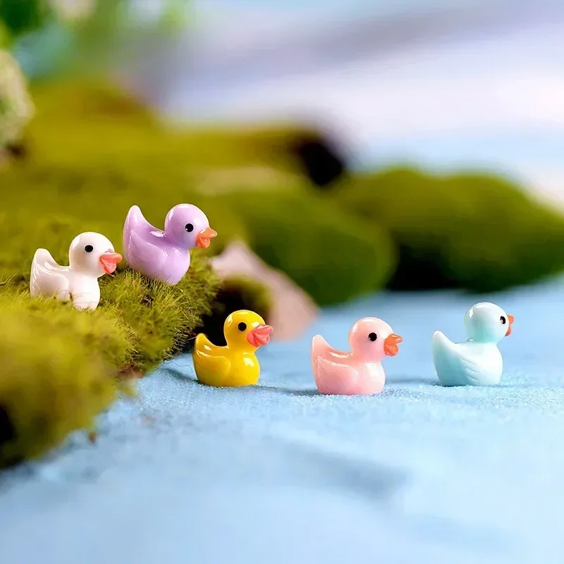 1/3/5PCS Cute Mini Resin Yellow Duck Ornament Miniature Figures Tiny Duck Resin Handicraft Micro Landscape Dollhouse Decoration
1/3/5PCS Cute Mini Resin Yellow Duck Ornament Miniature Figures Tiny Duck Resin Handicraft Micro Landscape Dollhouse Decoration