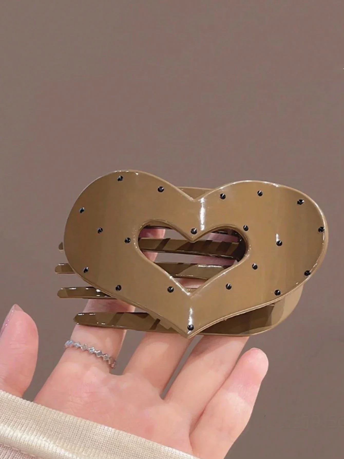Heart Shaped Hair Claw Clip With Polka Dot Decor For Women
Heart Shaped Hair Claw Clip With Polka Dot Decor For Women