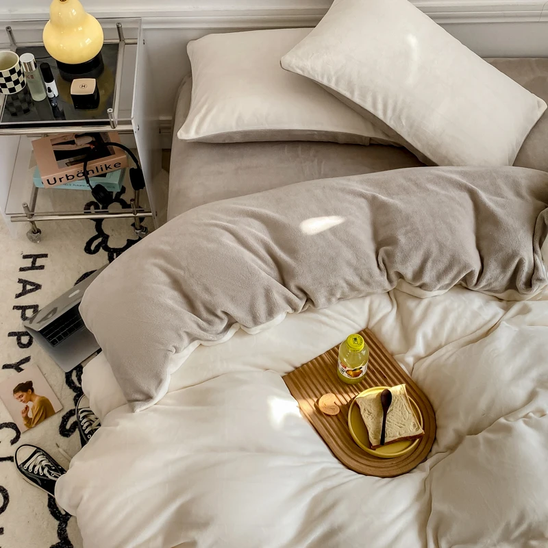 Winter Flannel 1 pc Quilt Cover housse de couette 220x240 Duvet Cover Double Size funda nordica cama 150 Queen/King Bed Cover
Winter Flannel 1 pc Quilt Cover housse de couette 220x240 Duvet Cover Double Size funda nordica cama 150 Queen/King Bed Cover