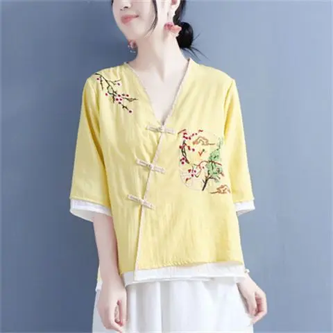 Retro Literary Embroidery Ethnic Style Color Blocking V-neck Shirt Women's Loose Top Mid Sleeved Tea Clothes
Retro Literary Embroidery Ethnic Style Color Blocking V-neck Shirt Women's Loose Top Mid Sleeved Tea Clothes