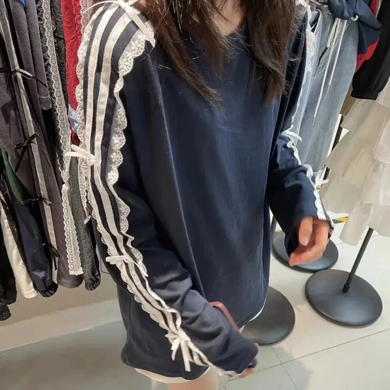 Korean Casual O Neck Long Sleeve Streetwear T-shirt Lace Patchwork Loose Bow Women Clothing Mid-length Slim All-match Mujer
Korean Casual O Neck Long Sleeve Streetwear T-shirt Lace Patchwork Loose Bow Women Clothing Mid-length Slim All-match Mujer