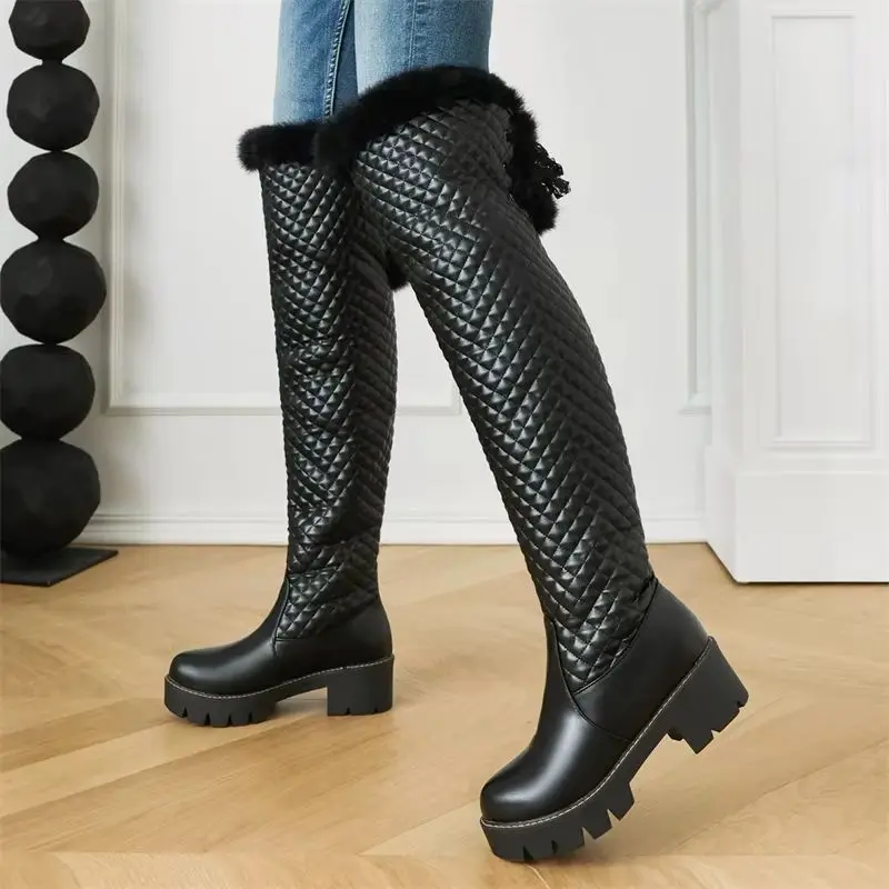 Черно-белые высокие зимние сапоги. Женская обувь. Водонепроницаемые сапоги выше колена. Женская модная теплая плюшевая зимняя длинная обувь на меху.
Черно-белые высокие зимние сапоги. Женская обувь. Водонепроницаемые сапоги выше колена. Женская модная теплая плюшевая зимняя длинная обувь на меху.