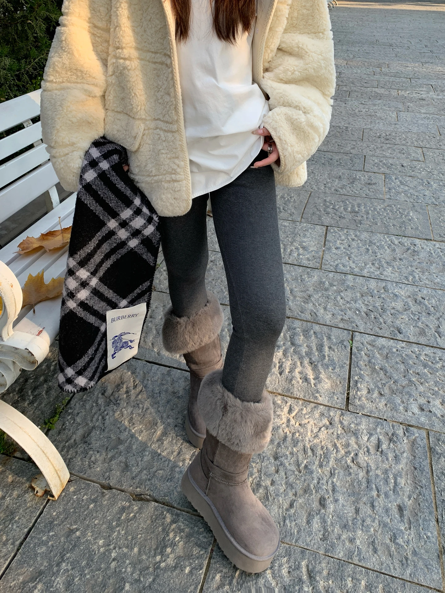 EVNSLE High-Waisted a Thermal Leggings Women's Outerwear Winter Cotton Blend Stretch Trousers Casual Long Pants
EVNSLE High-Waisted a Thermal Leggings Women's Outerwear Winter Cotton Blend Stretch Trousers Casual Long Pants