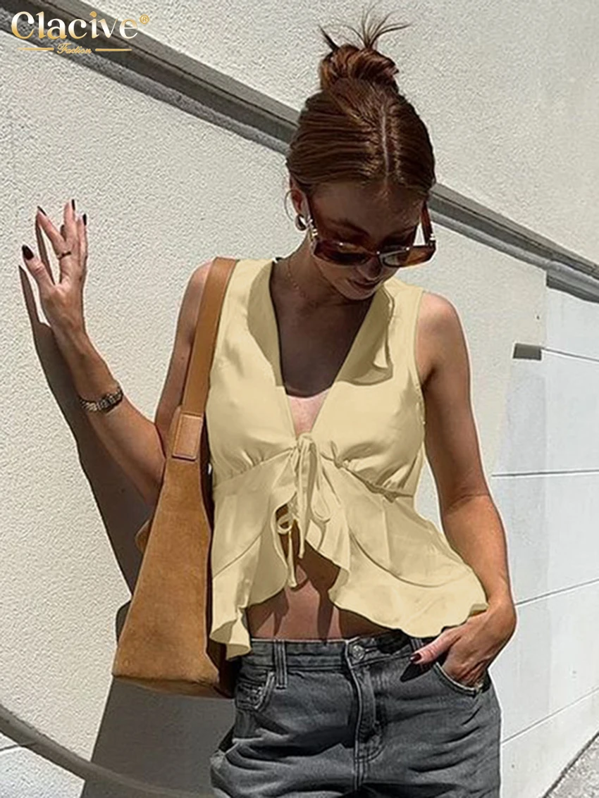 Clacive Summer Loose Yellow Women's Top 2025 Sexy V-Neck Sleeveless Tank Top Fashion Classic Lace-Up Crop Tops Female Clothing
Clacive Summer Loose Yellow Women's Top 2025 Sexy V-Neck Sleeveless Tank Top Fashion Classic Lace-Up Crop Tops Female Clothing