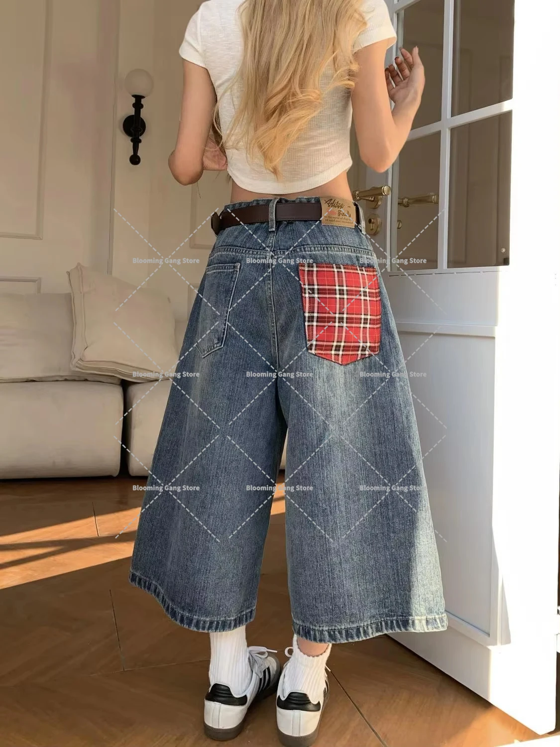 New American retro trend plaid pocket wide-leg short women jeans loose casual straight high waist Fashion Harajuku men pants
New American retro trend plaid pocket wide-leg short women jeans loose casual straight high waist Fashion Harajuku men pants
