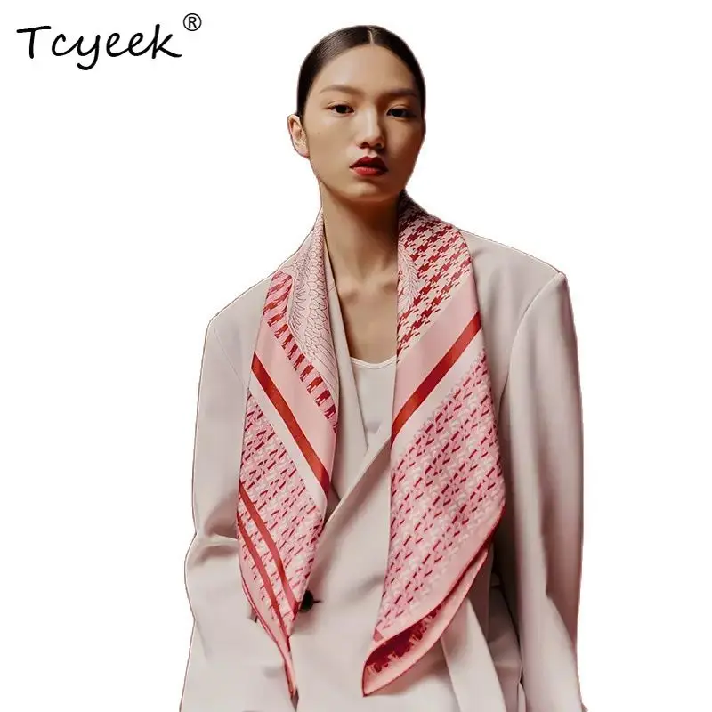 Tcyeek, 18MM 100%Mulberry Slik Kerchief, 75cm Women Rose Printed, Mom Gift Original Design Scarf, 2024 Autumn Winter A47286QC
Tcyeek, 18MM 100%Mulberry Slik Kerchief, 75cm Women Rose Printed, Mom Gift Original Design Scarf, 2024 Autumn Winter A47286QC