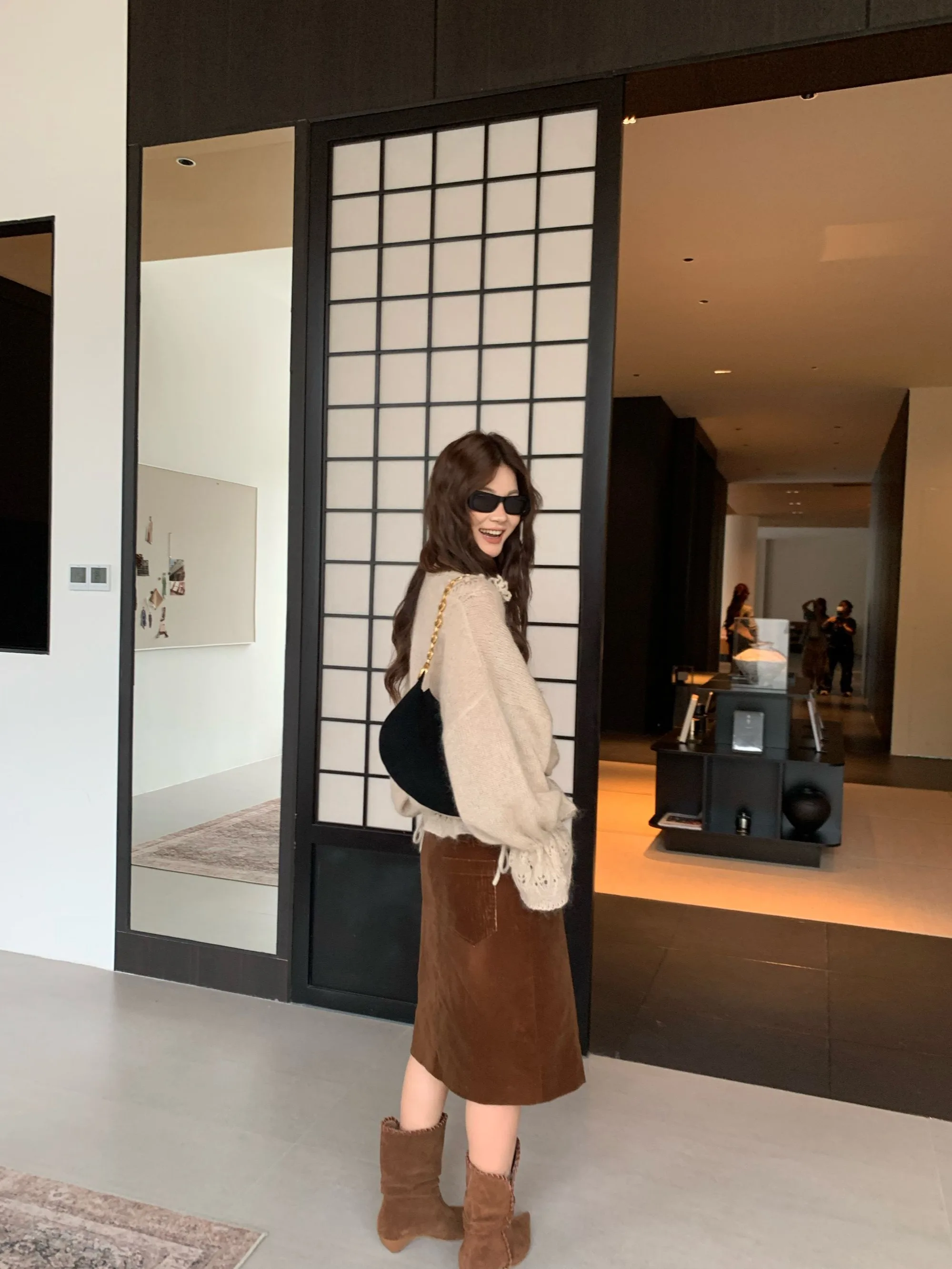 Ретро-юбка для женщин: прямая, А-силуэт, удобная для повседневной носки, с поясом, женская юбка со средней талией, зауженная к низу
Ретро-юбка для женщин: прямая, А-силуэт, удобная для повседневной носки, с поясом, женская юбка со средней талией, зауженная к низу