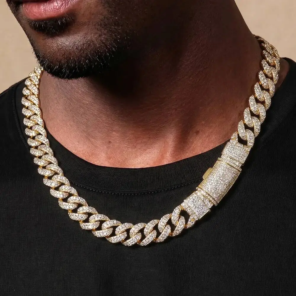 European American Hip-hop Cross-border 22mm Moissanite Cuban Chain Gold Necklace for Men High Quality Trend Jewelry.
European American Hip-hop Cross-border 22mm Moissanite Cuban Chain Gold Necklace for Men High Quality Trend Jewelry.