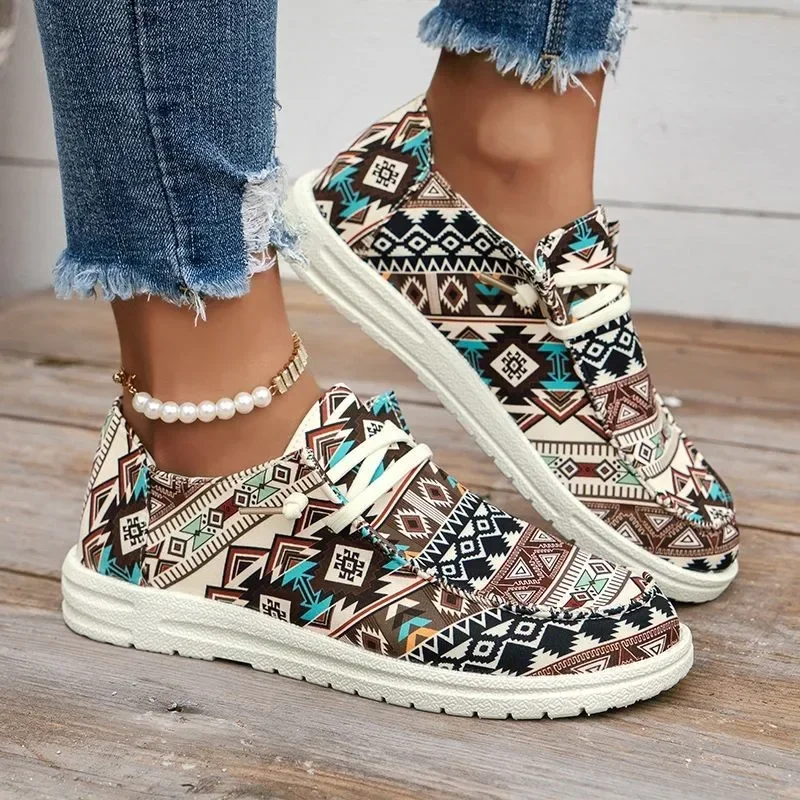 Women's Spring New Fashion Round Toe Flat Anti-Slip Walking Shoes Casual and Comfortable Shallow Mouth Walking Sports Shoes
Women's Spring New Fashion Round Toe Flat Anti-Slip Walking Shoes Casual and Comfortable Shallow Mouth Walking Sports Shoes