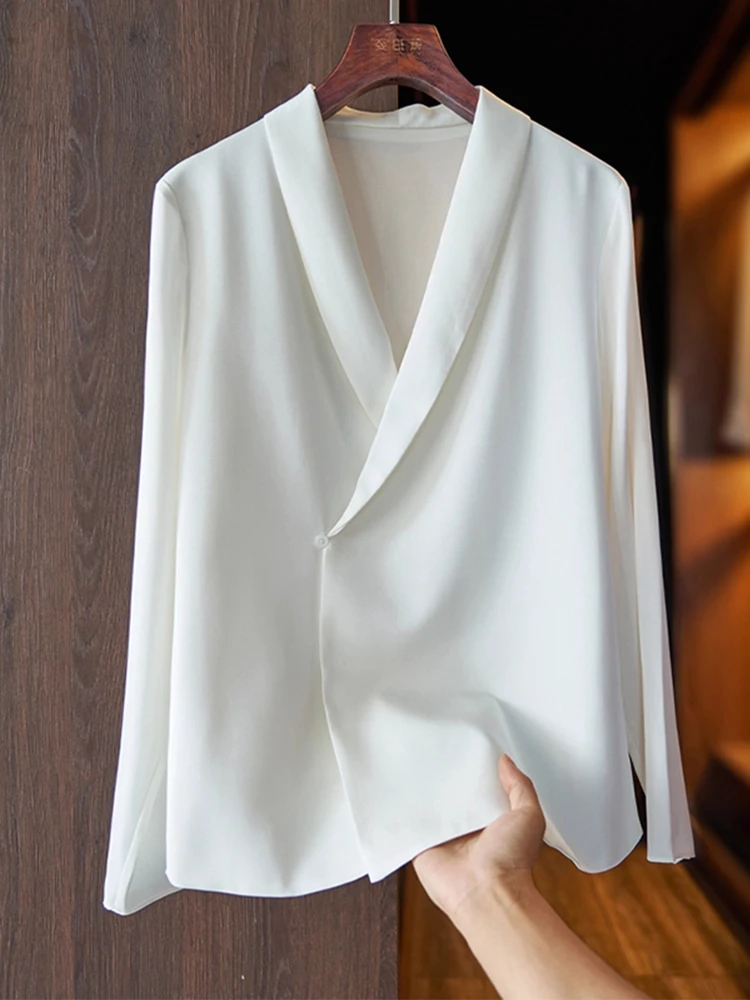 Повседневная белая женская рубашка с длинным рукавом, свободного кроя, стройнящая, универсальная, весенне-осенняя, модная, брендовая, в европейском стиле
Повседневная белая женская рубашка с длинным рукавом, свободного кроя, стройнящая, универсальная, весенне-осенняя, модная, брендовая, в европейском стиле