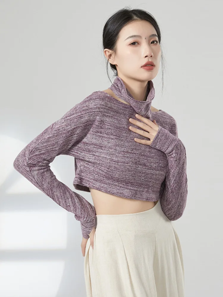 Loose Fit Classical Dance Shirt for Women Solid Color Crew Neck Long Sleeve Top for Stage Performance Rehearsal Practice Costume
Loose Fit Classical Dance Shirt for Women Solid Color Crew Neck Long Sleeve Top for Stage Performance Rehearsal Practice Costume