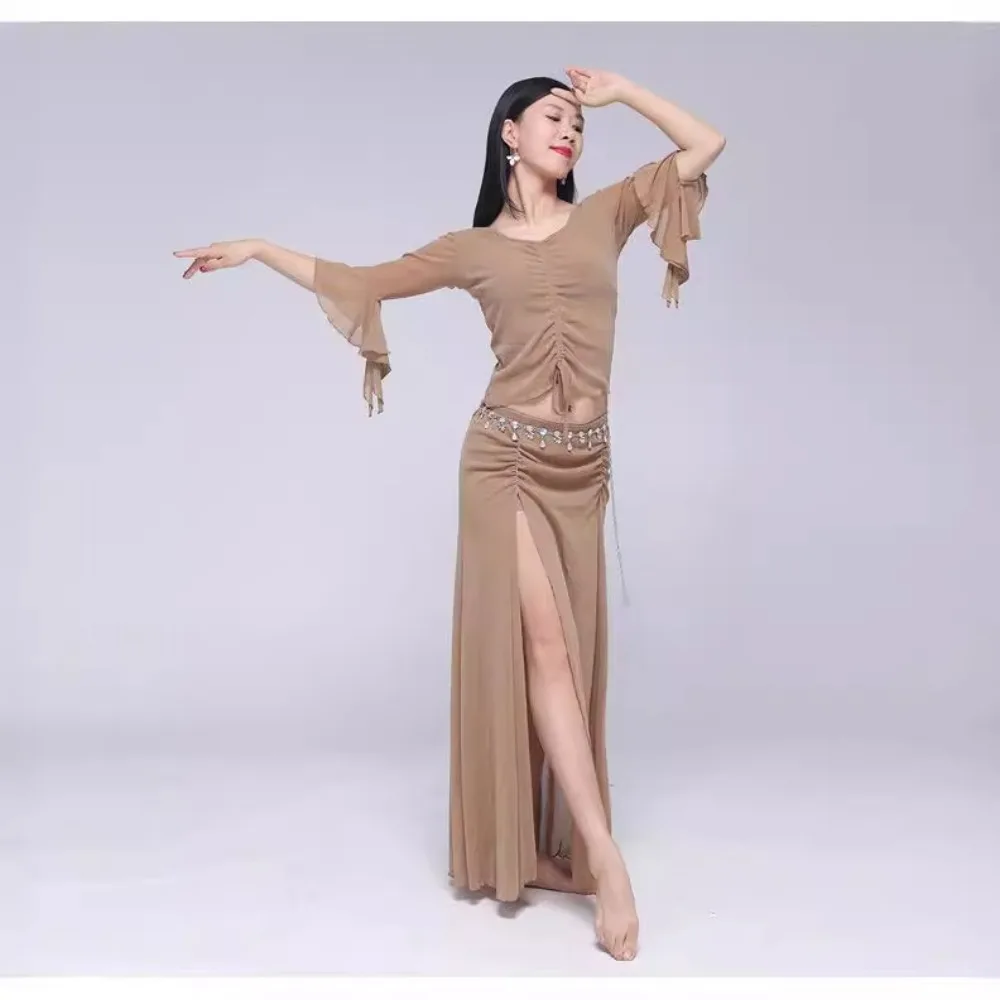 Новый комплект для танцев: топ и брюки для восточных танцев, костюм для выступлений, для похудения
Новый комплект для танцев: топ и брюки для восточных танцев, костюм для выступлений, для похудения