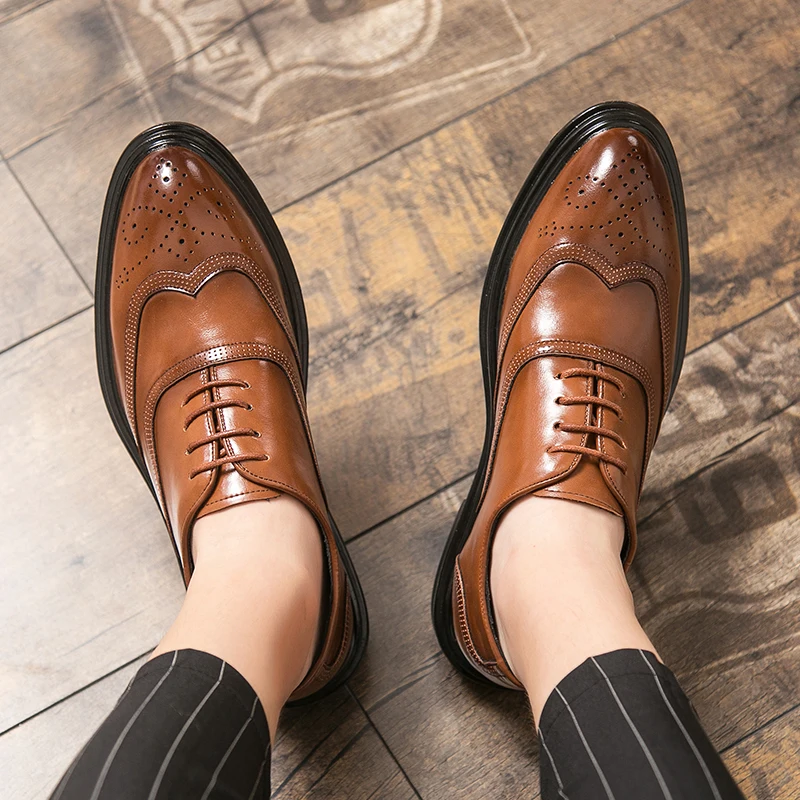 Spring New Classic Retro Men's Lace Up Black Leather Formal Shoes Men's Pointed Oxford Men's Wedding Party Office Business Shoes
Spring New Classic Retro Men's Lace Up Black Leather Formal Shoes Men's Pointed Oxford Men's Wedding Party Office Business Shoes