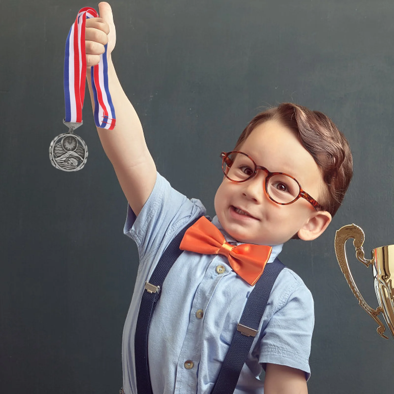 3Pcs Zinc Alloy Sports Medals Hanging Lanyard for Schools Student Awards Competition Prizes Swimming Sports Winner Medals
3Pcs Zinc Alloy Sports Medals Hanging Lanyard for Schools Student Awards Competition Prizes Swimming Sports Winner Medals