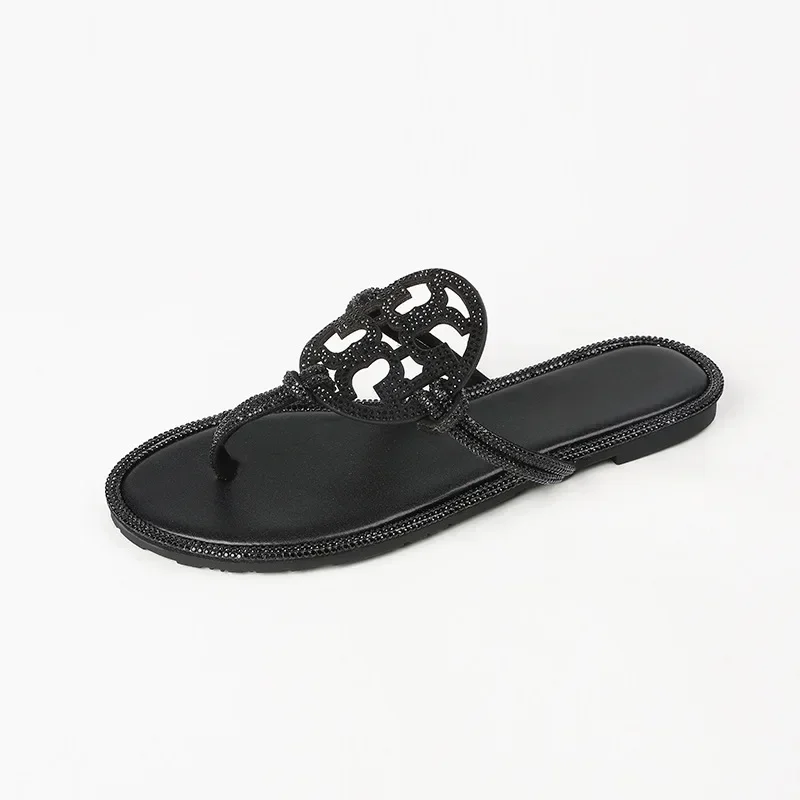 TB slippers women's 2025 summer new diamond shoes flip flops beach foreign trade European and American plus size cool slippers
TB slippers women's 2025 summer new diamond shoes flip flops beach foreign trade European and American plus size cool slippers