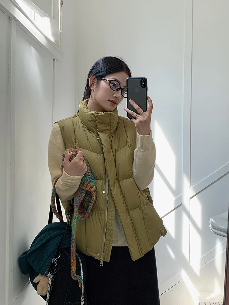 Модный универсальный пуховый жилет BORAN, новинка зимы 2025, повседневная женская одежда B2D925, утепленный, на молнии, однотонный
Модный универсальный пуховый жилет BORAN, новинка зимы 2025, повседневная женская одежда B2D925, утепленный, на молнии, однотонный