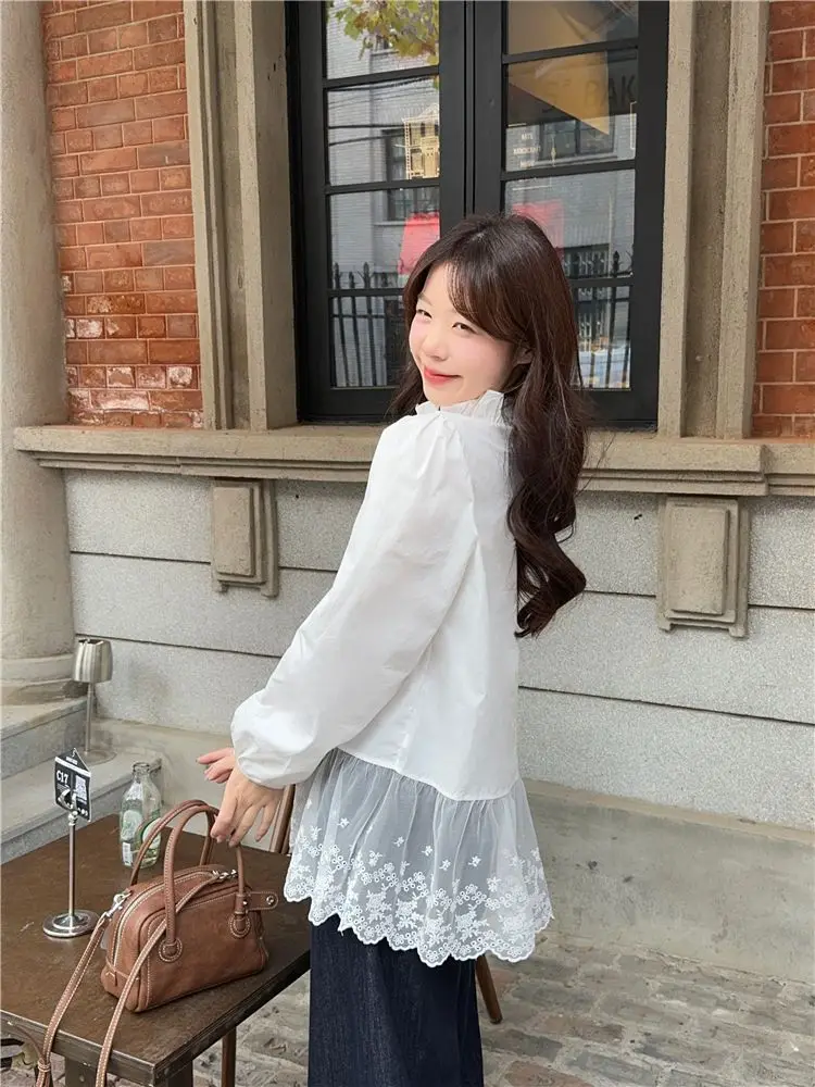 Kimotimo White Lace Splicing Long Sleeve Shirts Women 2025 Autumn Ruffle Stand Collar Loose Tops Simple Versatile Chic Blouses
Kimotimo White Lace Splicing Long Sleeve Shirts Women 2025 Autumn Ruffle Stand Collar Loose Tops Simple Versatile Chic Blouses