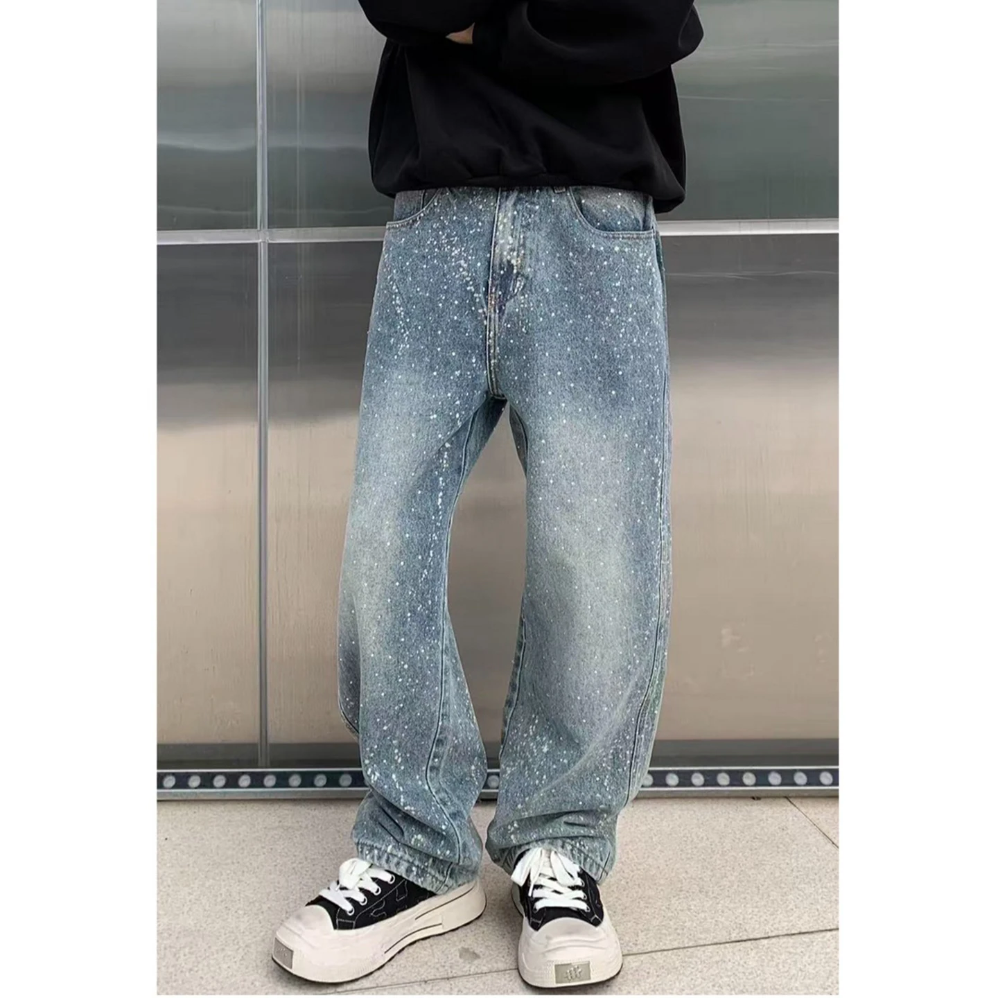 Luxury Heavy Duty Rhinestone Jeans Men's Loose Wide Leg Fashionable Casual Straight Cut Jeans Urban Style Comfortable Fit
Luxury Heavy Duty Rhinestone Jeans Men's Loose Wide Leg Fashionable Casual Straight Cut Jeans Urban Style Comfortable Fit