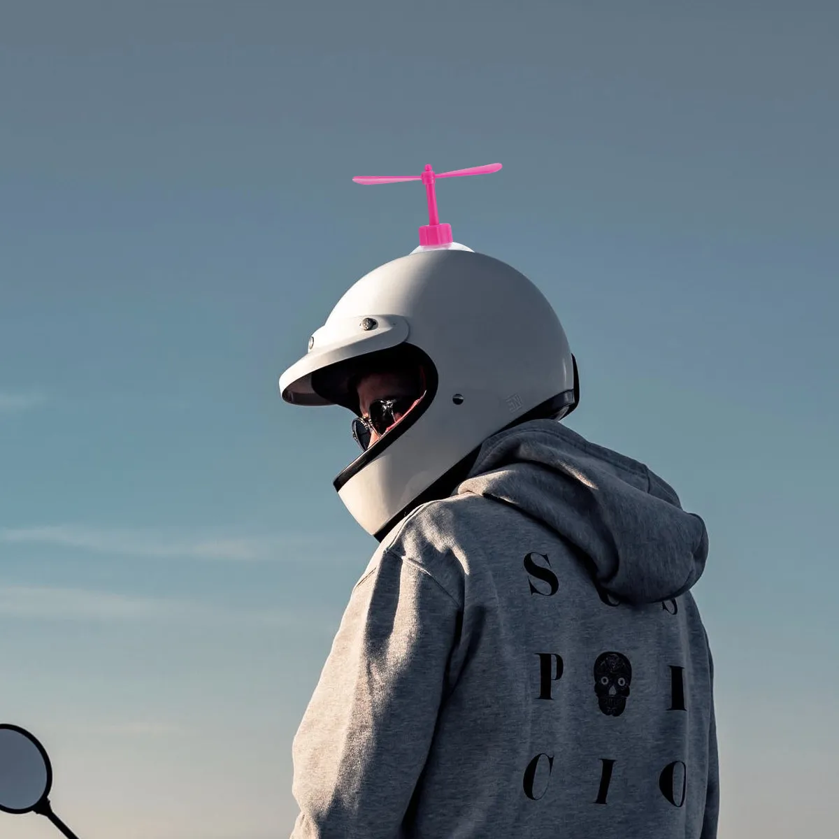 Набор из 5 креативных декоративных украшений в виде стрекоз на присосках: прочные, легко устанавливаемые, милые украшения для мотоциклов, декор в виде стрекоз
Набор из 5 креативных декоративных украшений в виде стрекоз на присосках: прочные, легко устанавливаемые, милые украшения для мотоциклов, декор в виде стрекоз