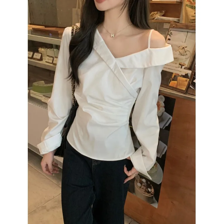 Korean Design V-Neck Shoulder Bared Long Sleeve Shirt Women's Pleated Waist Cinching Slimming White Shirt Elegant Atmosphere
Korean Design V-Neck Shoulder Bared Long Sleeve Shirt Women's Pleated Waist Cinching Slimming White Shirt Elegant Atmosphere