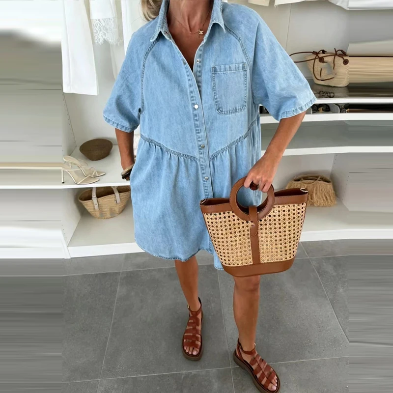 Vintage Solid Color Loose Fit Denim Dress New Spring Turn-down Collar Button Women's Shirt Dress Casual Half Sleeve Pocket Dress
Vintage Solid Color Loose Fit Denim Dress New Spring Turn-down Collar Button Women's Shirt Dress Casual Half Sleeve Pocket Dress