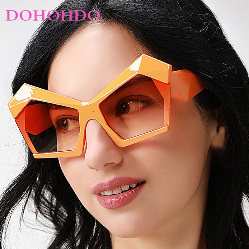 Punk Oversized Frame Cat Eye Sunglasses Women Men Luxury Brand Design Outdoor Travel Beach Party Sun Glasses UV400 Gafas De Sol 
Punk Oversized Frame Cat Eye Sunglasses Women Men Luxury Brand Design Outdoor Travel Beach Party Sun Glasses UV400 Gafas De Sol