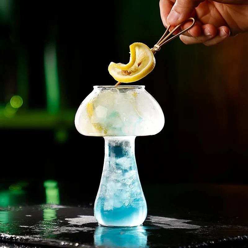 Mushroom Cocktail Glass Cup with Straw For drinks Beer Creative Clear Wine Glasses Coffee Cups Drinkware Cocktail kit
Mushroom Cocktail Glass Cup with Straw For drinks Beer Creative Clear Wine Glasses Coffee Cups Drinkware Cocktail kit