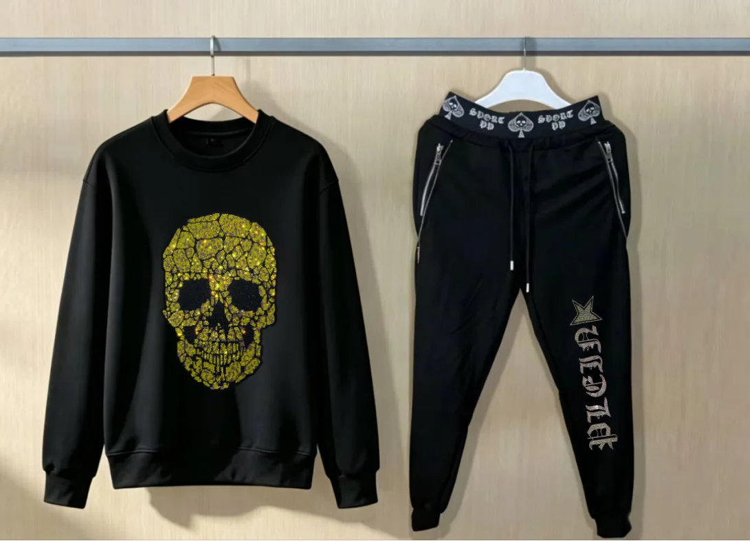 Man Hip Hop Luxury Oversize Rhinestone Hoodie Set Fashion Street Tracksuit Outfit
Man Hip Hop Luxury Oversize Rhinestone Hoodie Set Fashion Street Tracksuit Outfit