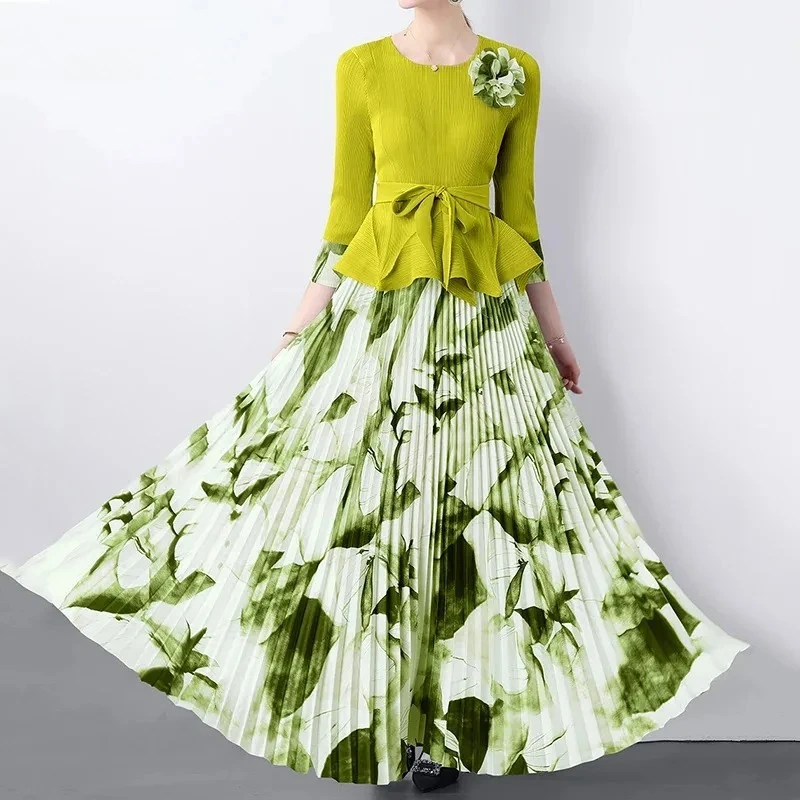 Fashion Pleated Two-piece Women's Slim with Floral Top Elastic Waist Skirt Women's Suit New Tide Miyake 2025 Summer New
Fashion Pleated Two-piece Women's Slim with Floral Top Elastic Waist Skirt Women's Suit New Tide Miyake 2025 Summer New