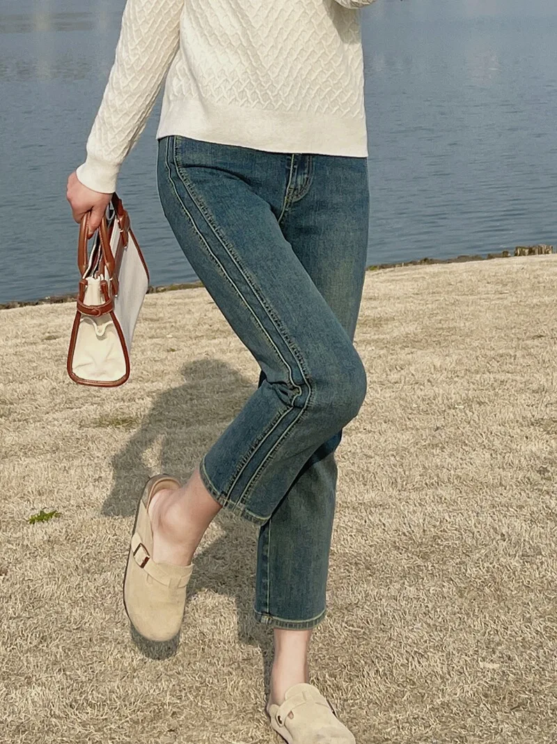 Джинсы женские прямые стрейч из хлопка, весна-лето, с высокой талией, джинсовые леггинсы в пол, темный цвет
Джинсы женские прямые стрейч из хлопка, весна-лето, с высокой талией, джинсовые леггинсы в пол, темный цвет