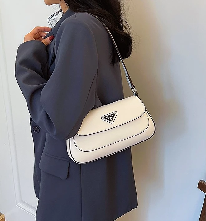 Elegant Unique Designer Luxury Vintage Diaper Bag for Women Large Capacity Leather Shoulder Bag Minimalist Crossbody FashionTote
Elegant Unique Designer Luxury Vintage Diaper Bag for Women Large Capacity Leather Shoulder Bag Minimalist Crossbody FashionTote