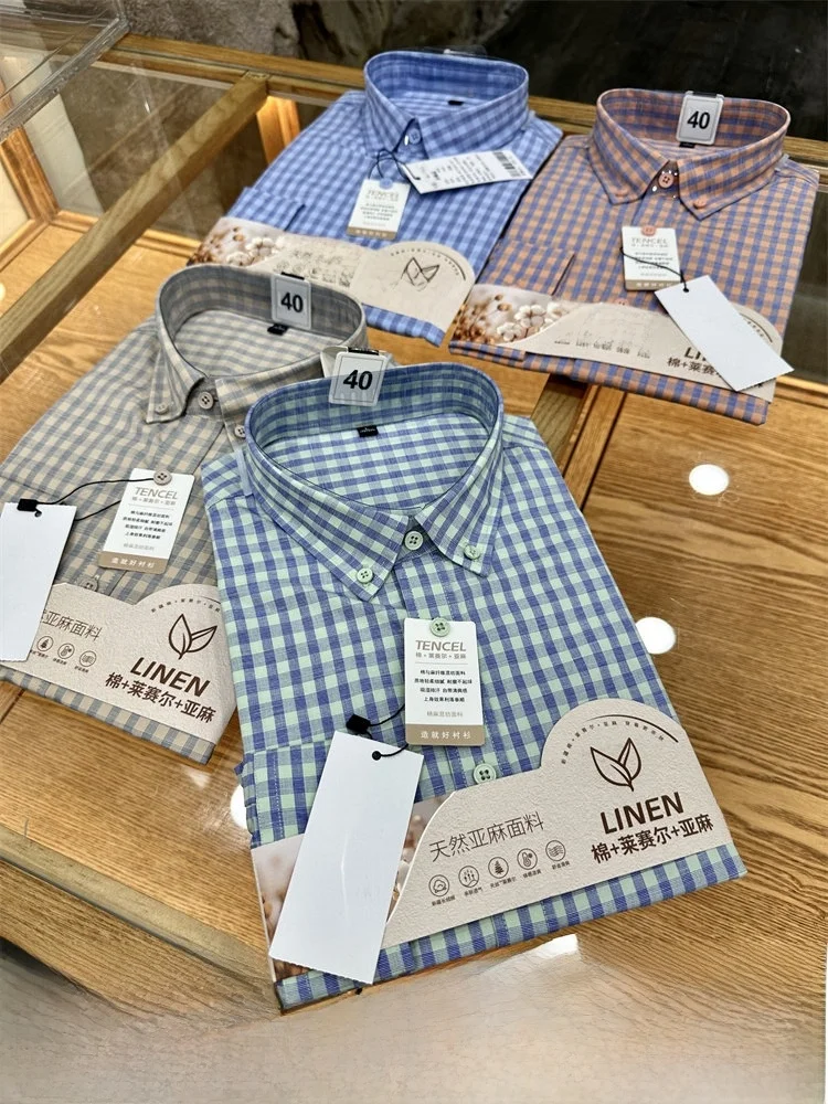 New Men's Faion Waed Plaid Long Sve irt Spring Summer Stand Fit Casual Sle Button up Anti-Wrinkle Treaent
New Men's Faion Waed Plaid Long Sve irt Spring Summer Stand Fit Casual Sle Button up Anti-Wrinkle Treaent