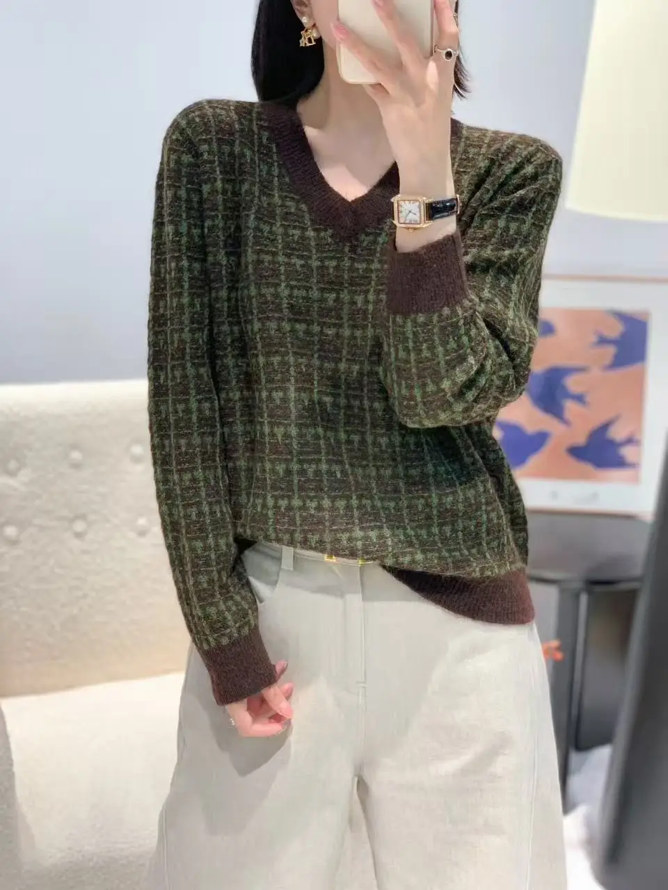 Лидер продаж, женский пуловер из тонкой шерсти, цветной трикотаж, кашемировый свитер с v-образным вырезом в сетку, ретро-свитер, осень-зима, повседневный мягкий топ
Лидер продаж, женский пуловер из тонкой шерсти, цветной трикотаж, кашемировый свитер с v-образным вырезом в сетку, ретро-свитер, осень-зима, повседневный мягкий топ