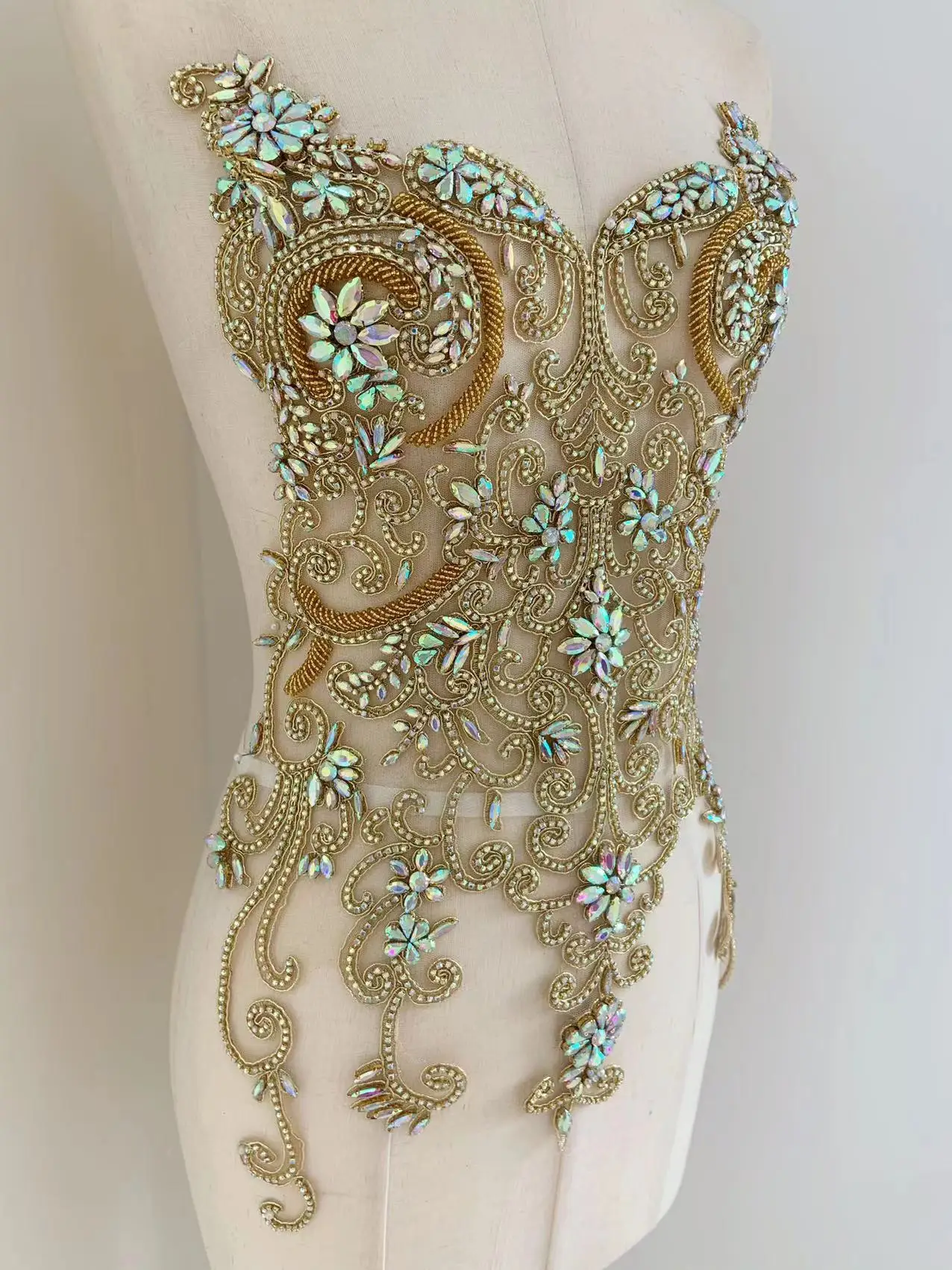 1 Piece Large Handmade Gold Rhinestone Beads Patch Big Diamond Applique for Dresses Sewing,Gown Accessories,Costume DIY Supplies
1 Piece Large Handmade Gold Rhinestone Beads Patch Big Diamond Applique for Dresses Sewing,Gown Accessories,Costume DIY Supplies