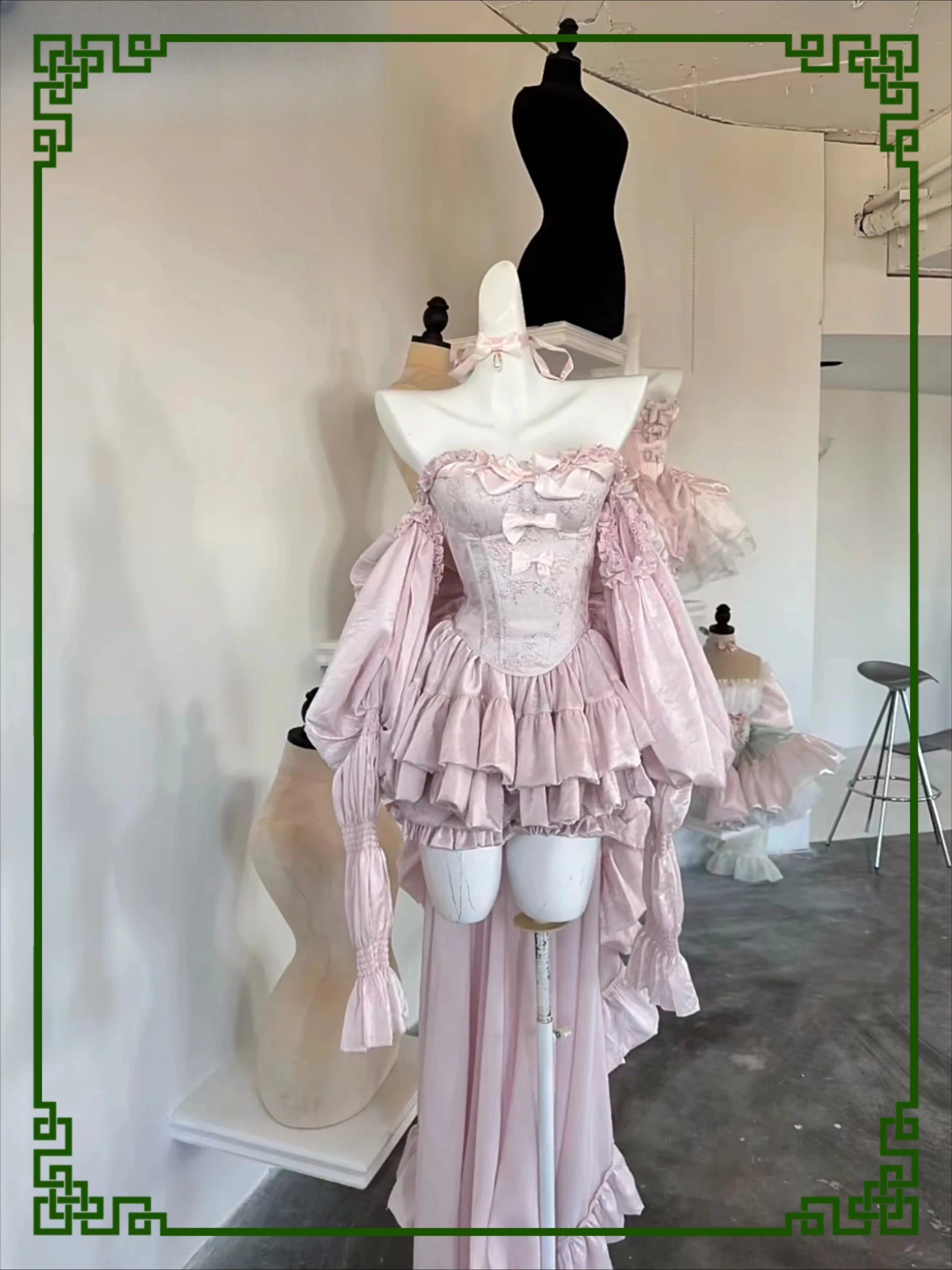 Trailing Tutu Skirt Set Fairy Sweet Princess Style High Waist Bow Slimming Tube Top Birthday Party Dress Lolita Outfits
Trailing Tutu Skirt Set Fairy Sweet Princess Style High Waist Bow Slimming Tube Top Birthday Party Dress Lolita Outfits