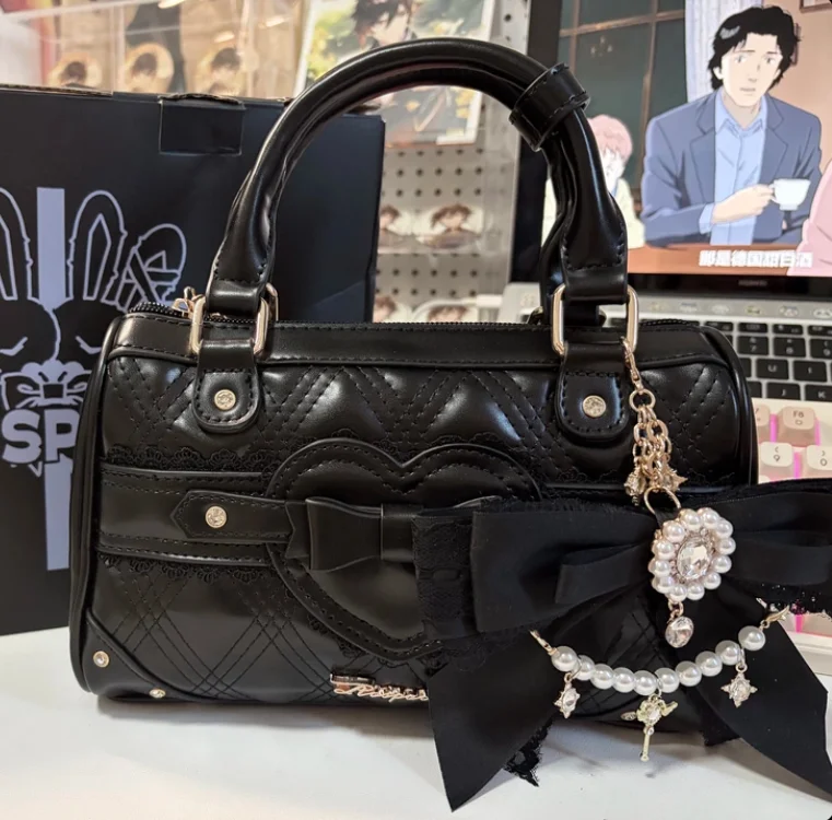 Kawaii Lolita Handbag with Bow & Rhinestone Heart Pattern Crossbody Bag for Daily Use & Cosplay Women's Top-Handle Bags
Kawaii Lolita Handbag with Bow & Rhinestone Heart Pattern Crossbody Bag for Daily Use & Cosplay Women's Top-Handle Bags