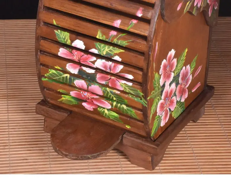 Foot operated garbage bin for home living room, creative Chinese style high-end solid wood large size with lid
Foot operated garbage bin for home living room, creative Chinese style high-end solid wood large size with lid